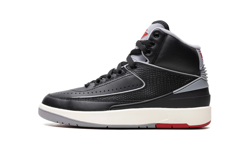 Air jordan 2 sales black and white