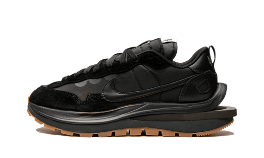 Nike Vaporwaffle Sacai Black Gum