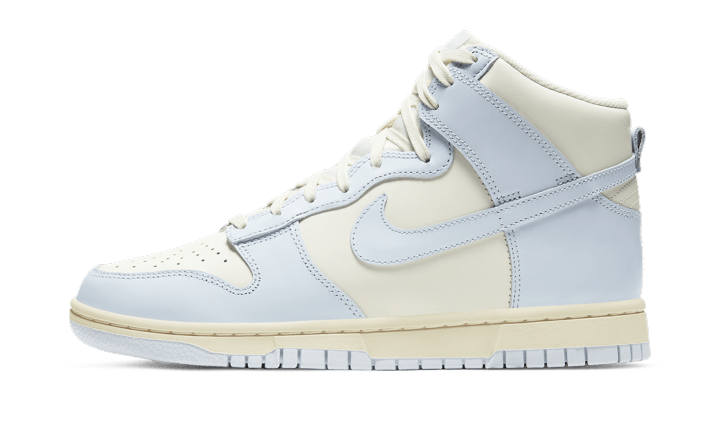 Nike Dunk High Sail Football Grey Women's